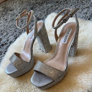 Steve Madden Alessa Platform Sandal